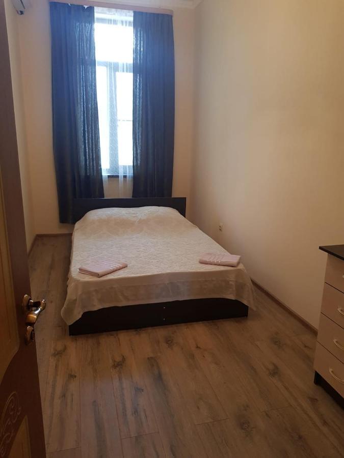 Квартира В Сухуми Apartment Exterior foto